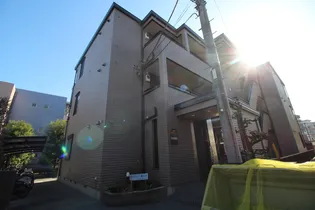 ウッドヴィレッジ等々力【1階】の外観