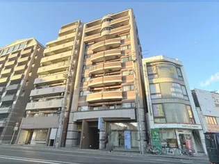 メロディーハイム二条城【6階】の外観