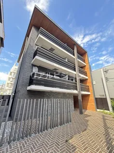 ラヴィエール千駄ヶ谷プレミアムレジデンス【1階】の外観