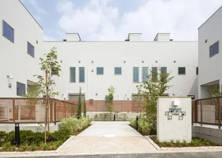 カトリエームの外観