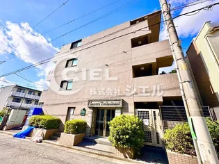 ルーブル都立家政の画像