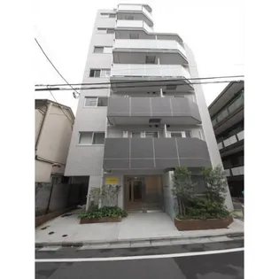 東京都新宿区河田町【マンション】の外観