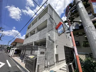 アン リラの画像