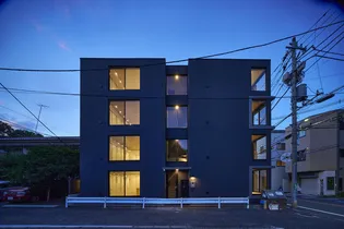 trias237【4階】の外観