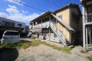 倉本アパート(21番地)【2階】の外観