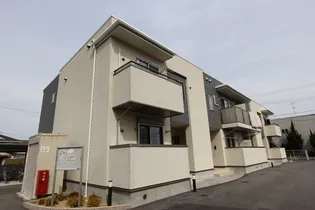 三重県四日市市川尻町【アパート】の外観