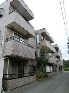 スカイヒルズ【2階】の外観