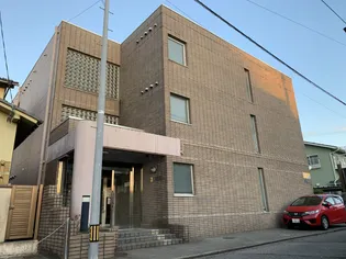 レディース岸21【2階】の外観