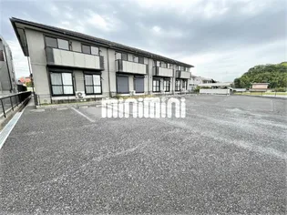 ル・アンソレイエ【1階】の外観