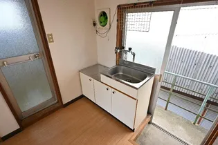 大小路アパート【2階】のキッチン