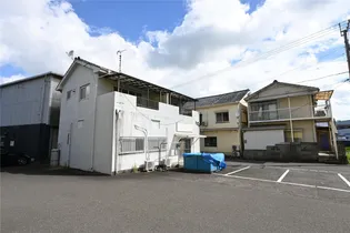 大小路アパートの画像