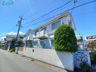 ヴィラ・ローズガーデン【2階】の外観