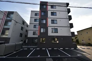 北海道札幌市白石区栄通12【マンション】の外観