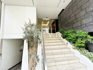 桜ヒルズ九段北【9階】の外観