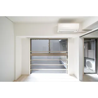 東京都新宿区西五軒町【マンション】の間取り