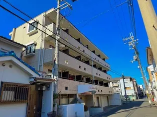 メゾン・ド・パルファン【2階】の外観