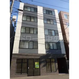 クロスティアS6W8の画像