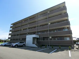 ラルーチェの画像