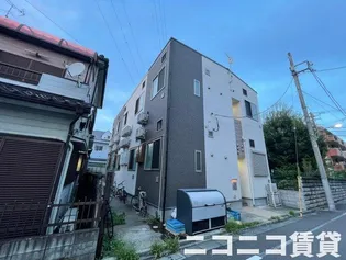 東京都江戸川区松島4【アパート】の外観