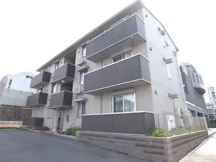 ヴィラージュ【1階】の外観