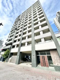 セントレイクセレブ代官町【3階】の外観