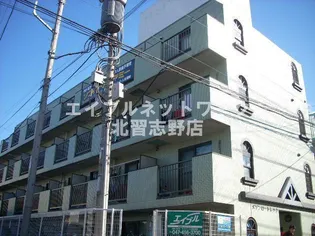 メゾンロートレックの画像