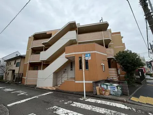 ティーリーフ横浜レジーナの画像