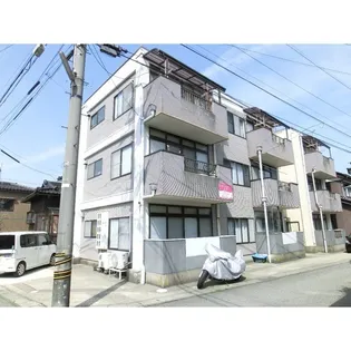 レディースマンション山代【2階】の外観