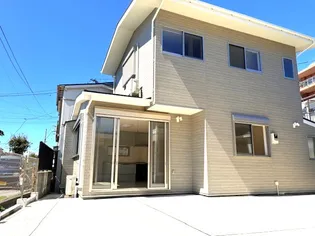 神奈川県三浦郡葉山町堀内【一戸建】の外観