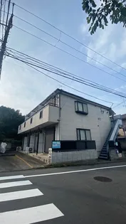 神奈川県横浜市鶴見区諏訪坂【アパート】の外観