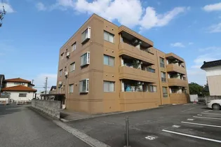 ラ ファミール ナガハラの画像