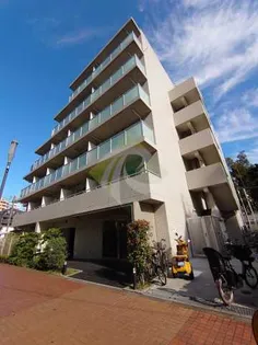 エスティメゾン東新宿【3階】の外観