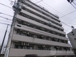 パーク・ノヴァ鶴見【3階】の外観