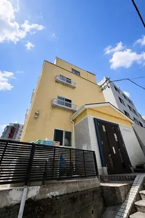シャモット市ヶ谷【2階】の外観
