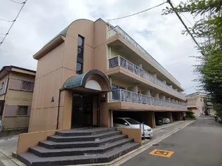 ロイヤルコート花菱【2階】の外観