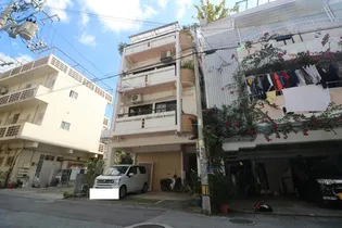 エリガントリーの画像