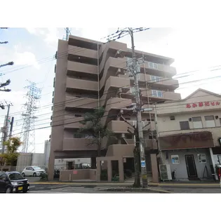 ブライトンコート中万々【5階】の外観