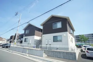 クレストおいけの画像