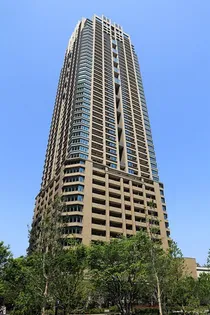 大阪府大阪市北区大深町【マンション】の外観