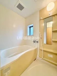 メゾンスカイヒルズ H棟【2階】の風呂