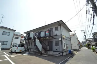 パナハイツ皆実【2階】の外観