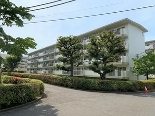 田園青葉台住宅団地5号棟の画像