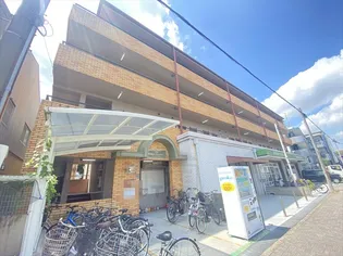 プラットホーム川端通り【2階】の外観