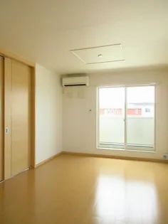 TM・ビレッジII【2階】の居間