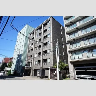 ハウスオブリザ南9条【3階】の外観