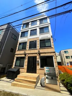 Carrera【3階】の外観