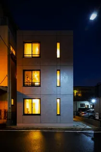 東京都文京区白山1【マンション】の外観