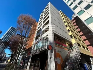 東京都新宿区西新宿6【マンション】の外観