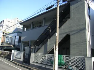 アムール【1階】の外観