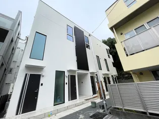 Y&Y北参道【2階】の外観